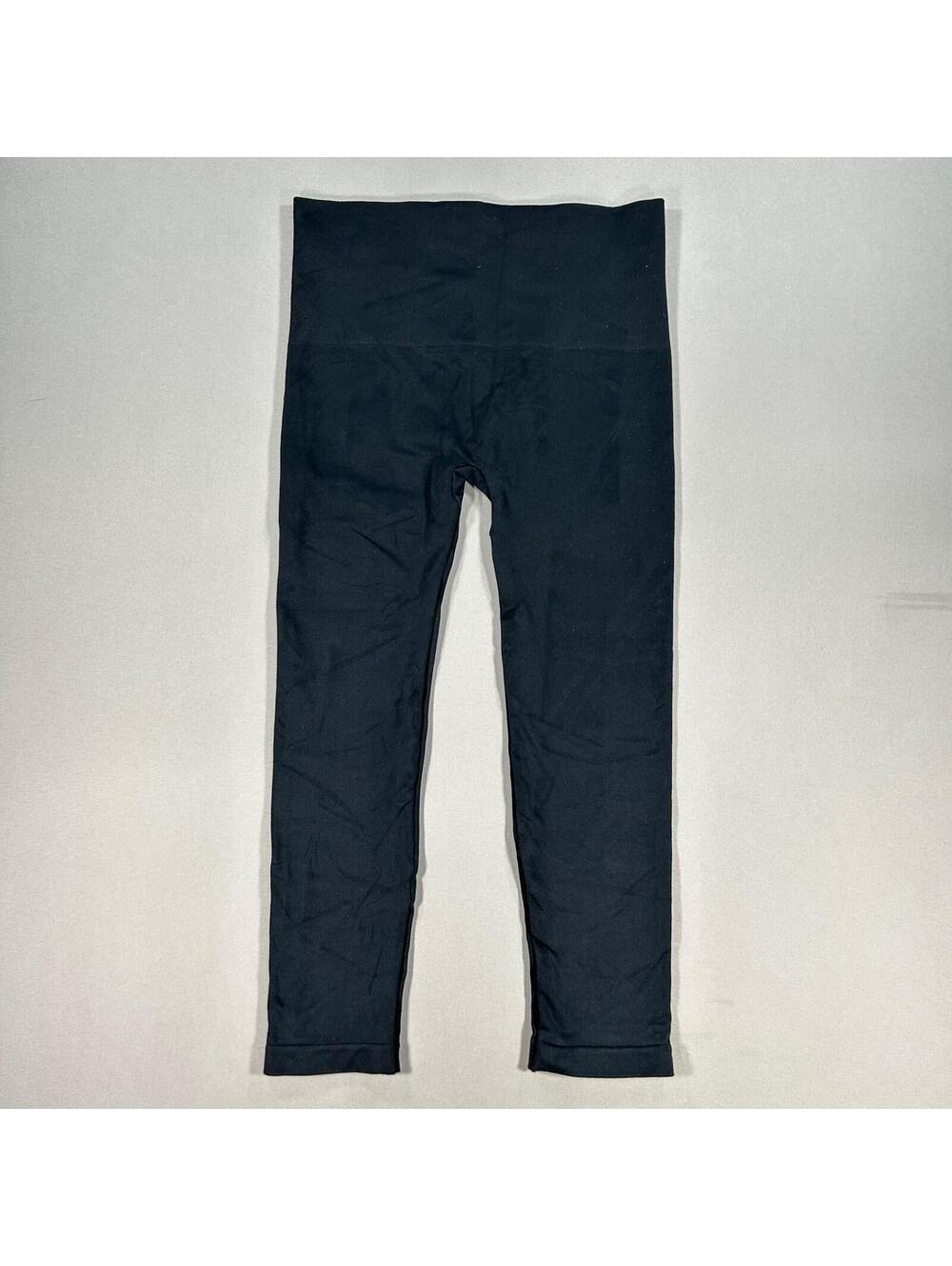 Soma Slimming Cropped Legging Size Medium Black